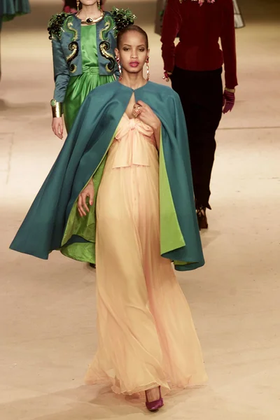 Look 217